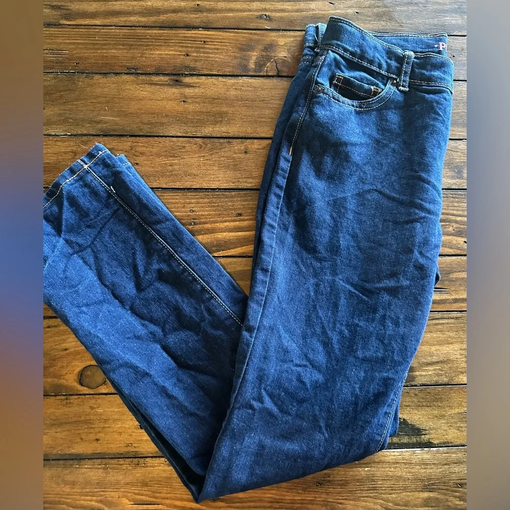The Children’s Place girls jeans size 12. medium wash and dark wash 2 pairs!